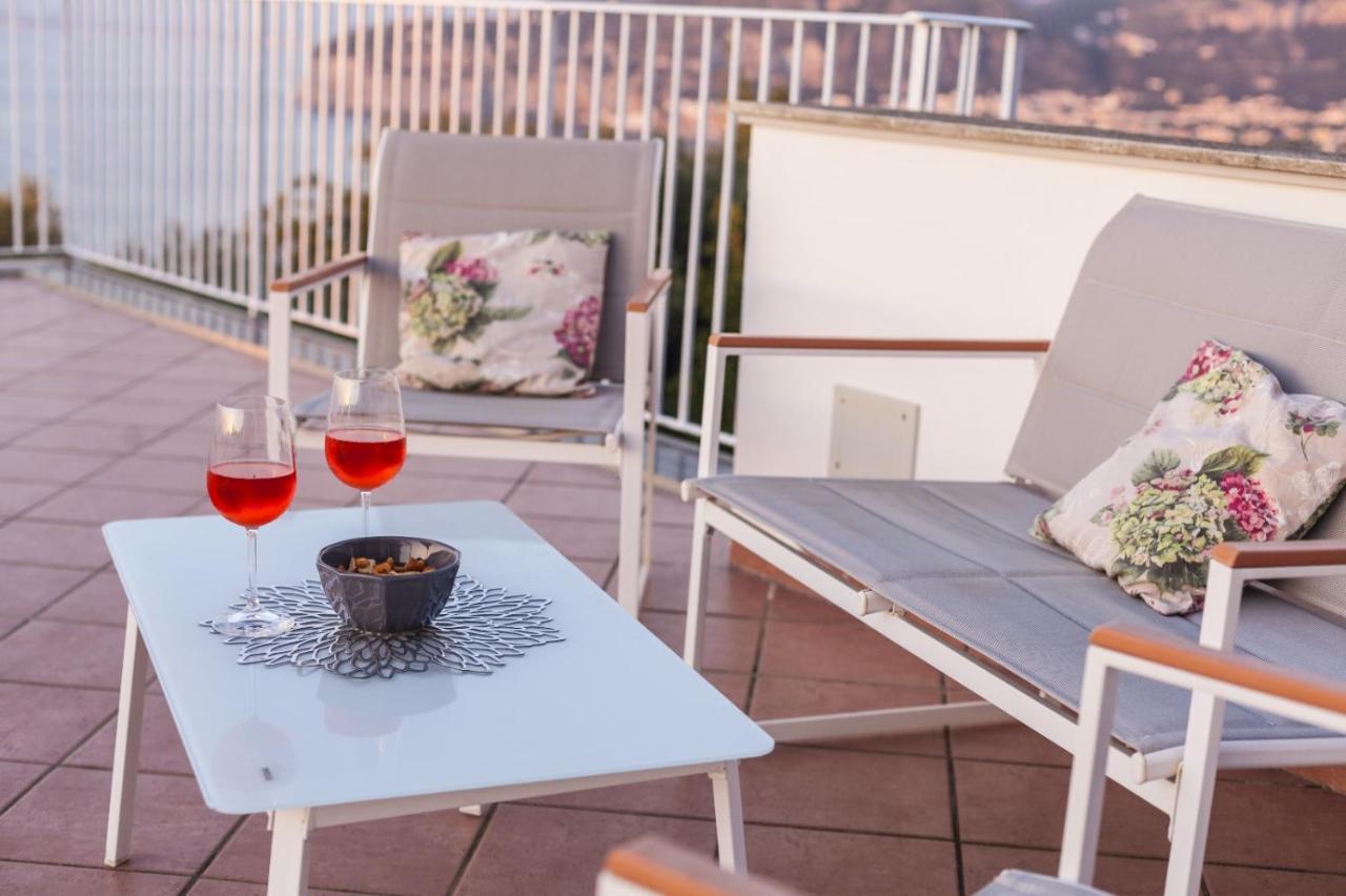 La Terrazza Sul Golfo Villa Sorrento Exterior photo
